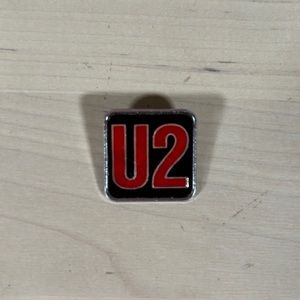 Vintage U2 pin